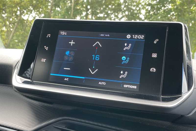 Used Peugeot 2008 2022 for sale - 76204433: Photo 17