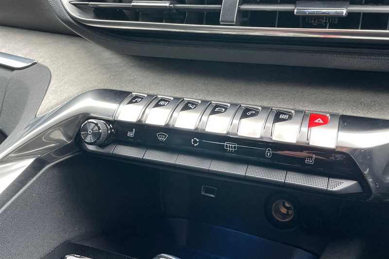 Used Peugeot 5008 2022 for sale - 77472005: Photo 15