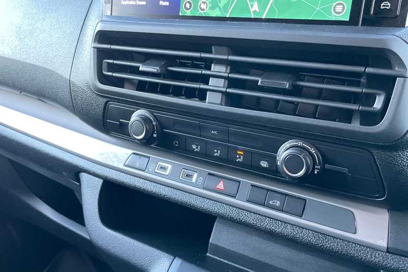 Used Vauxhall Vivaro 2025 for sale - 77010732: Photo 15