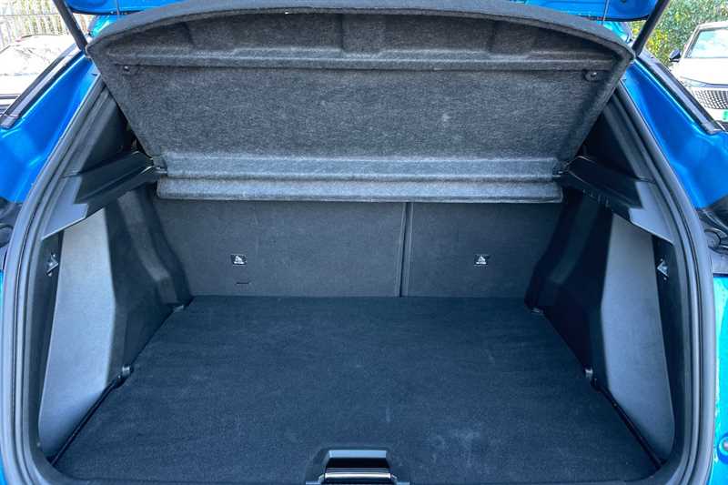 Used Peugeot 2008 2023 for sale - 77146322: Photo 22