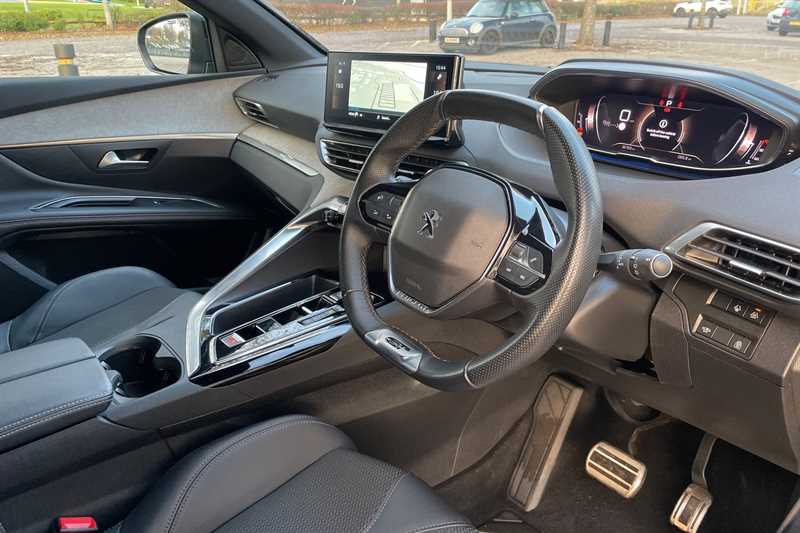 Used Peugeot 3008 2023 for sale - 77146427: Photo 10