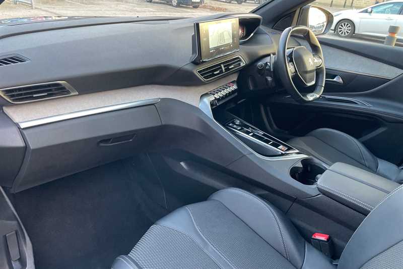 Used Peugeot 3008 2023 for sale - 77146427: Photo 13