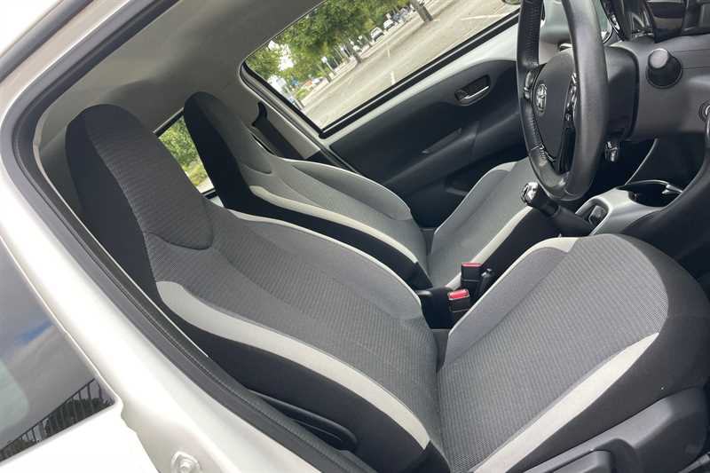 Used Toyota AYGO 2021 for sale - 76169057: Photo 40