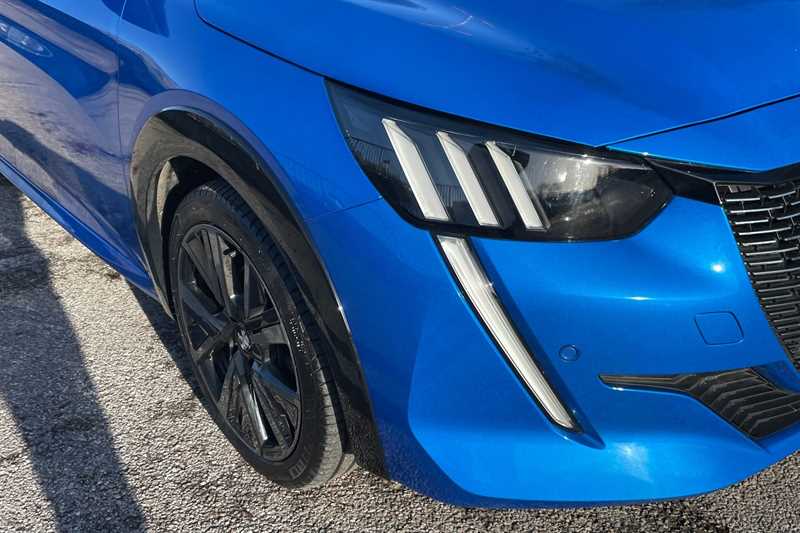 Used Peugeot 208 2023 for sale - 77010678: Photo 30