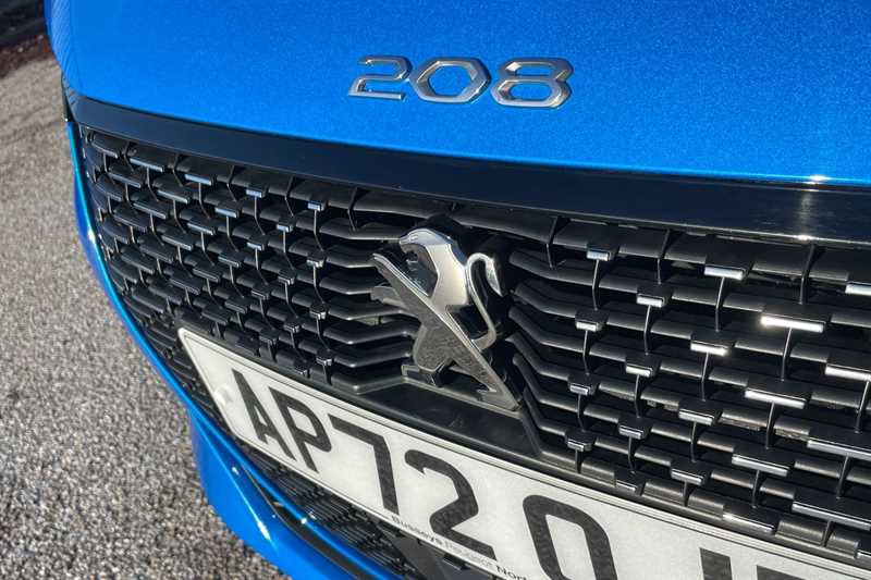 Used Peugeot 208 2023 for sale - 77010678: Photo 31