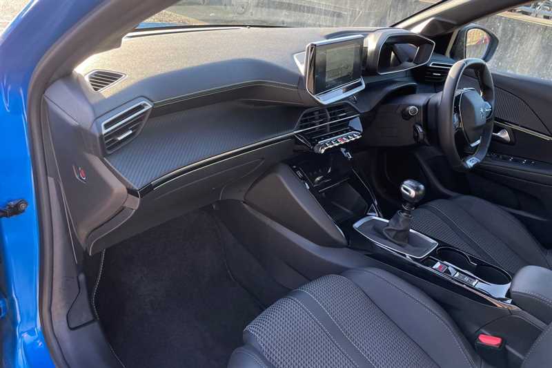 Used Peugeot 208 2023 for sale - 77010678: Photo 34