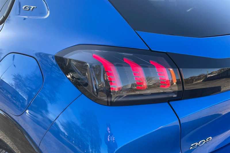 Used Peugeot 208 2023 for sale - 77010678: Photo 36