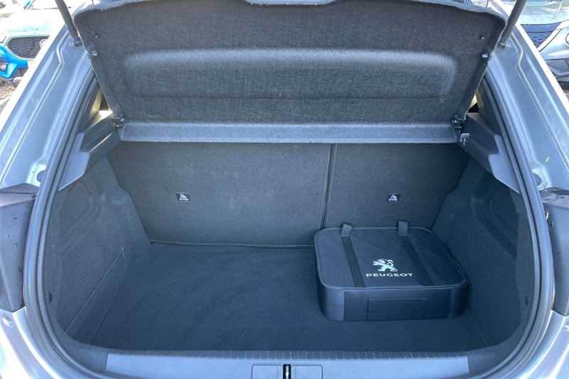 Used Peugeot 208 2020 for sale - 77146934: Photo 24