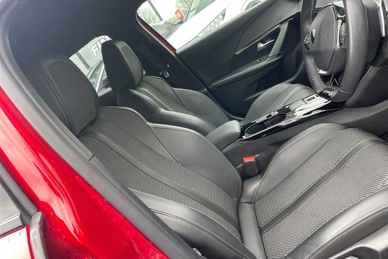 Used Peugeot 2008 2023 for sale - 77471414: Photo 32