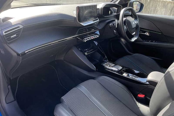 Used Peugeot 208 2023 for sale - 76204228: Photo 13