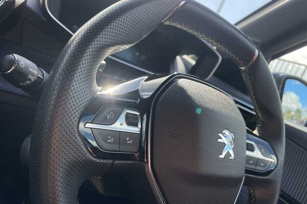Used Peugeot 208 2023 for sale - 76204228: Photo 27