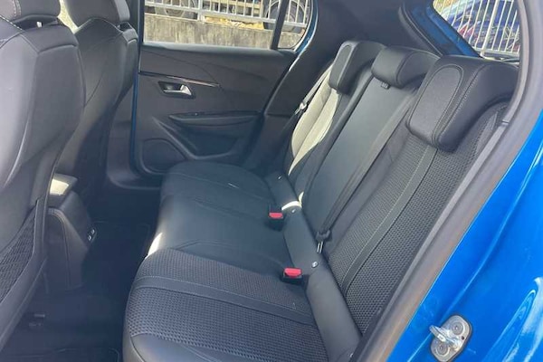 Used Peugeot 208 2023 for sale - 76204228: Photo 33