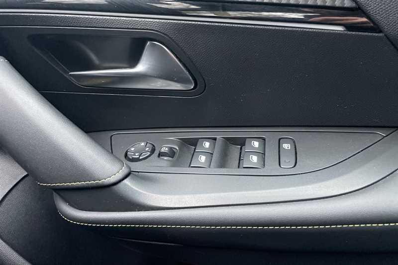 Used Peugeot 2008 2022 for sale - 77513481: Photo 16