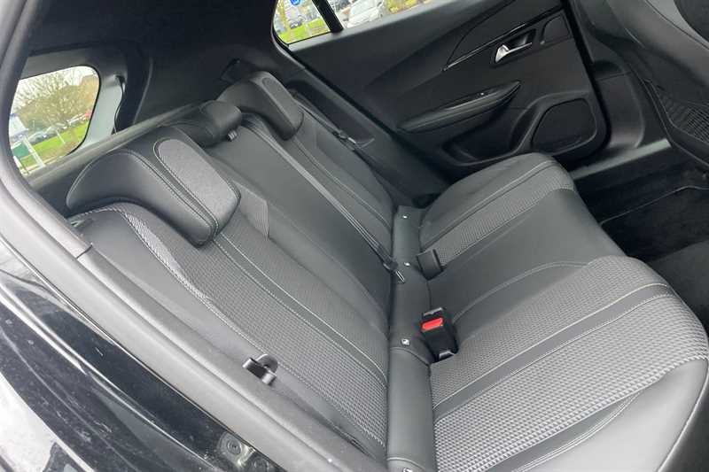 Used Peugeot 2008 2022 for sale - 77513481: Photo 32