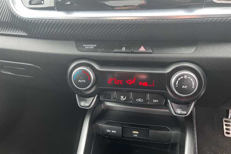 Used Kia Stonic 2023 for sale - 77841748: Photo 15