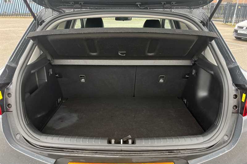 Used Kia Stonic 2023 for sale - 77841748: Photo 24