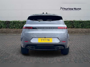 Used Land Rover Range Rover Sport 2024 for sale - 77614716: Photo