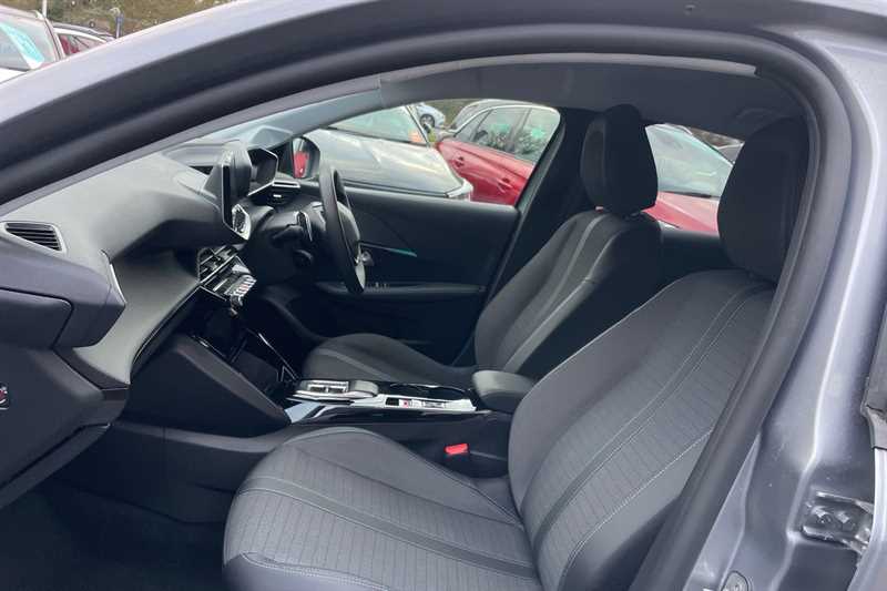 Used Peugeot 208 2023 for sale - 77512777: Photo 35