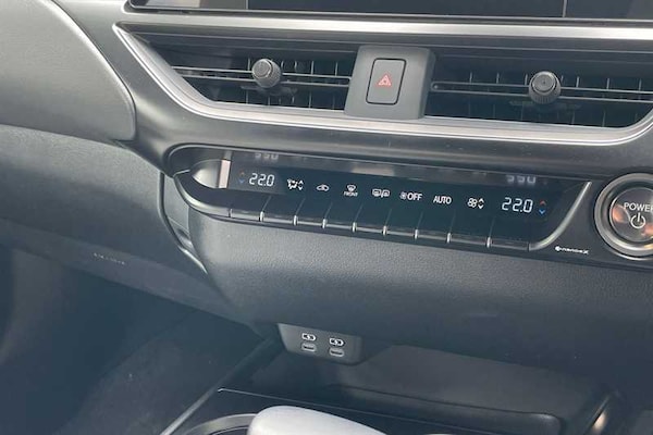 Used Lexus UX 2023 for sale - 76169008: Photo 15