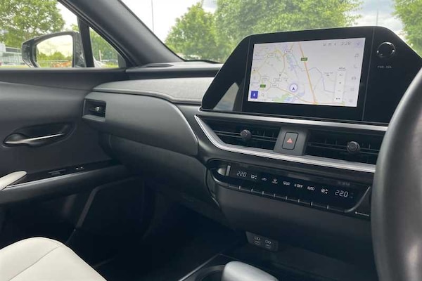 Used Lexus UX 2023 for sale - 76169008: Photo 25