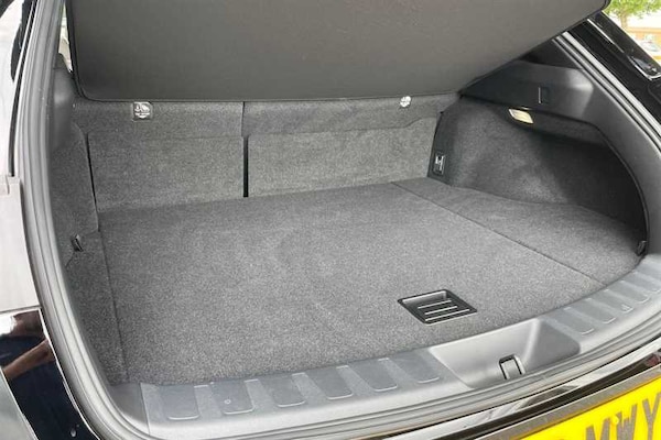 Used Lexus UX 2023 for sale - 76169008: Photo 38