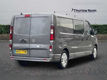 Used Vauxhall Vivaro 2017 for sale - 77219009: Photo