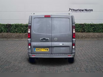 Used Vauxhall Vivaro 2017 for sale - 77219009: Photo