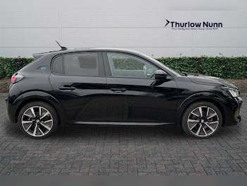 Used Peugeot 208 2022 for sale - 77513647: Photo