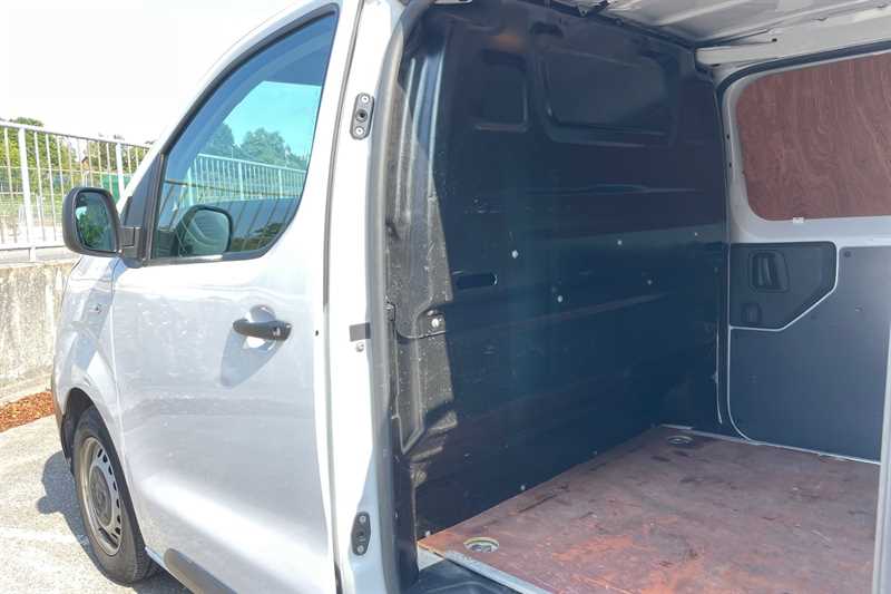 Vehicle 33