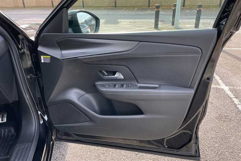 Used Vauxhall Mokka Electric 2024 for sale - 76459209: Photo 40