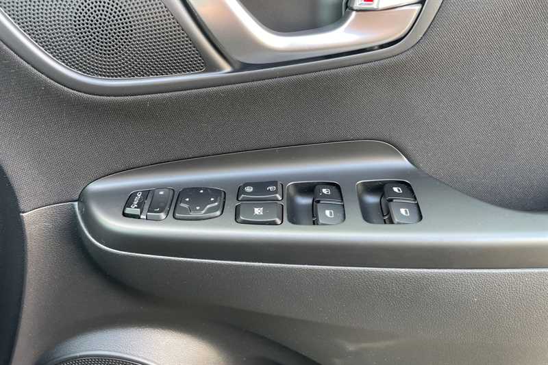 Used Hyundai KONA 2022 for sale - 76204395: Photo 16