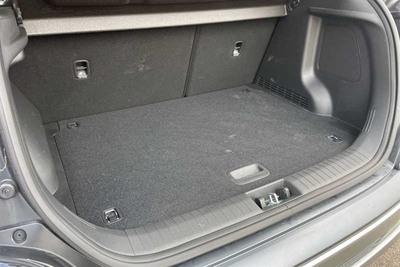 Used Hyundai KONA 2022 for sale - 76204395: Photo 42