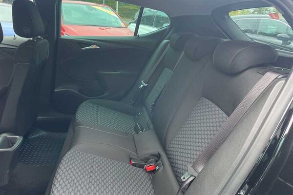 Used Vauxhall Astra 2020 for sale - 76286479: Photo 34