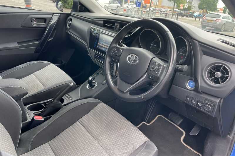 Used Toyota Auris 2018 for sale - 76901701: Photo 10