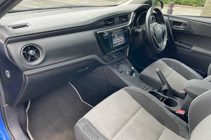 Used Toyota Auris 2018 for sale - 76901701: Photo 13