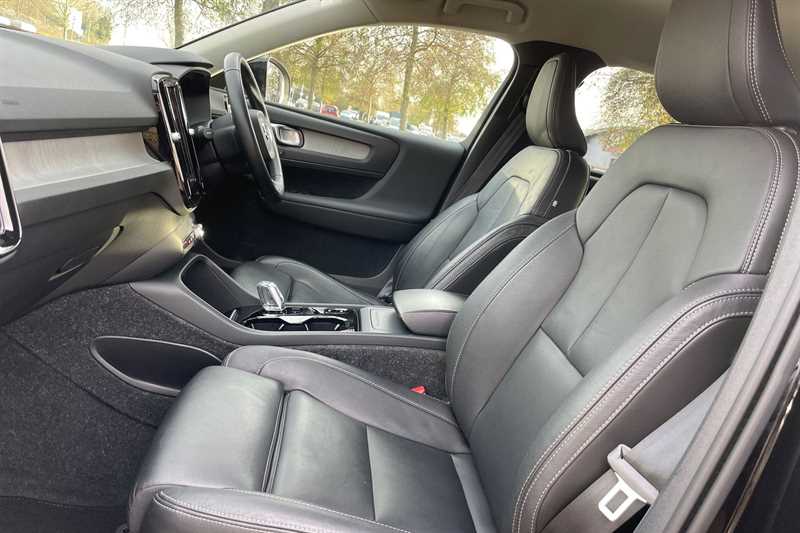 Used Volvo XC40 2021 for sale - 76978126: Photo 29