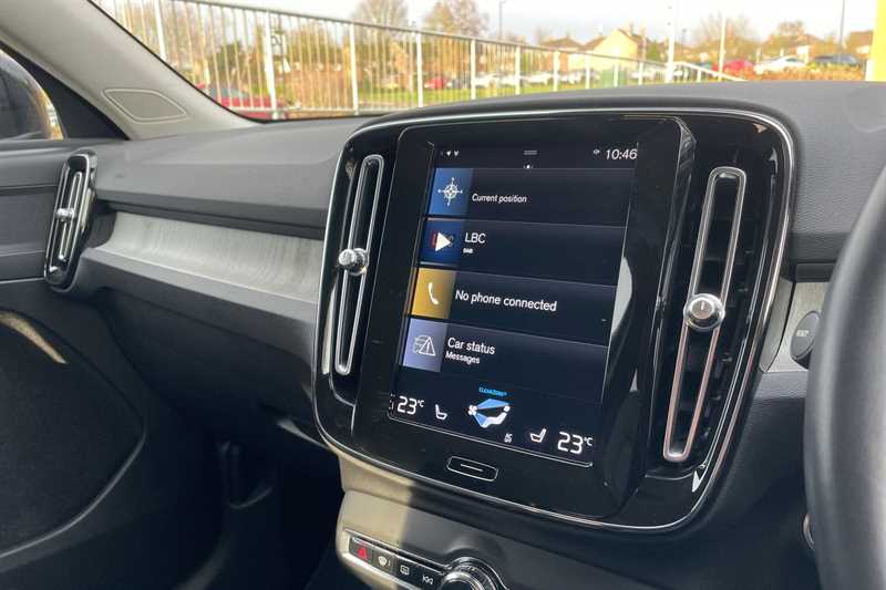 Used Volvo XC40 2021 for sale - 76978126: Photo 40