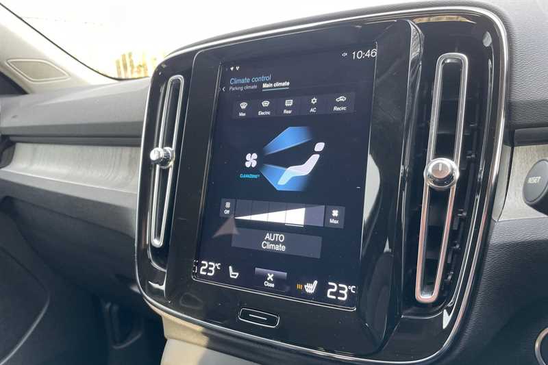 Used Volvo XC40 2021 for sale - 76978126: Photo 41