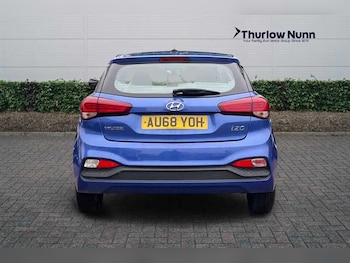 Used Hyundai i20 2018 for sale - 77472018: Photo