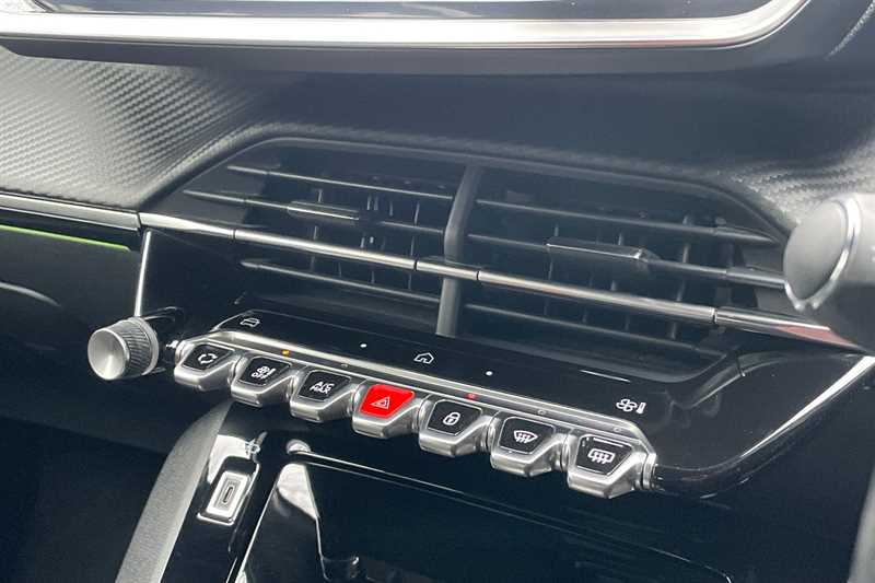 Used Peugeot 2008 2023 for sale - 77513291: Photo 15