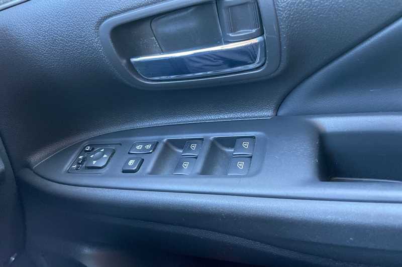Used Mitsubishi Outlander 2020 for sale - 76420582: Photo 16