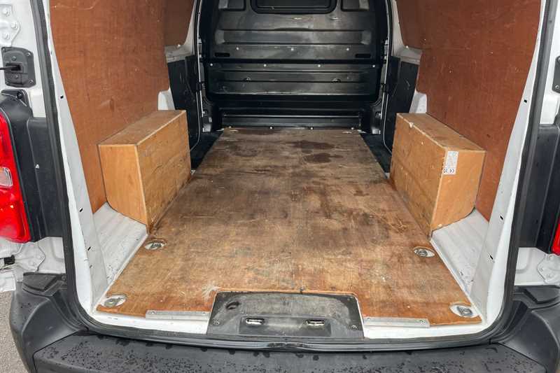 Used Vauxhall Vivaro 2023 for sale - 77513716: Photo 28