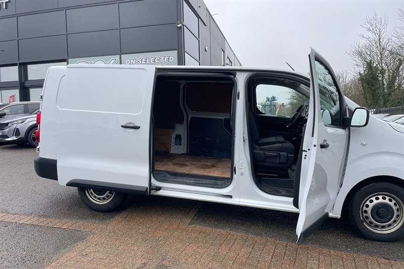 Used Vauxhall Vivaro 2023 for sale - 77513716: Photo 34