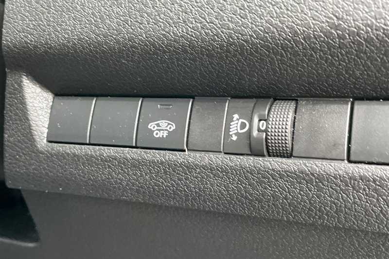 Used Vauxhall Vivaro 2023 for sale - 77513716: Photo 9