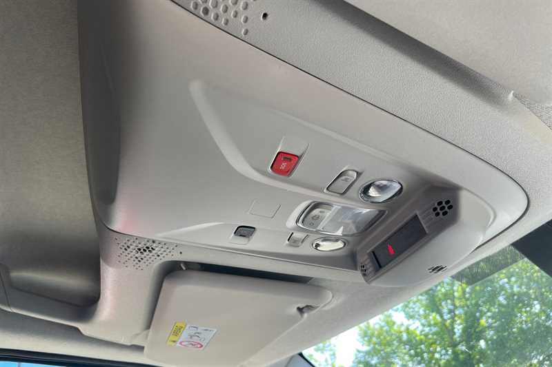 Vehicle 33
