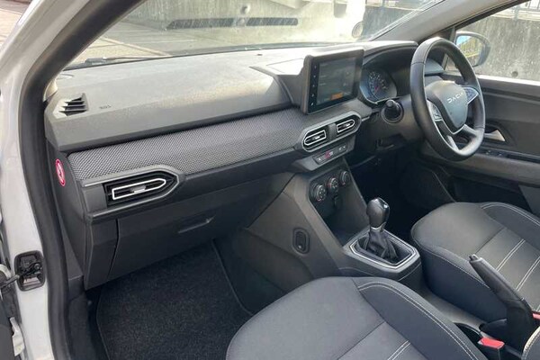 Used Dacia Sandero 2023 for sale - 76155313: Photo 37