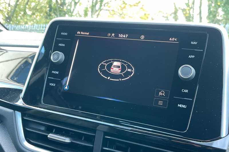 Used Volkswagen T-Roc 2023 for sale - 77146364: Photo 17