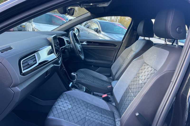 Used Volkswagen T-Roc 2023 for sale - 77146364: Photo 34