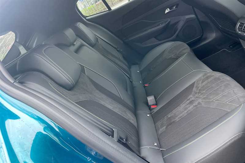 Used Peugeot 408 2024 for sale - 77513845: Photo 40