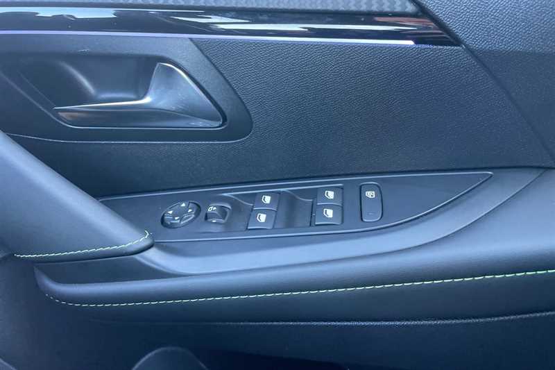 Used Peugeot 208 2025 for sale - 76999876: Photo 16